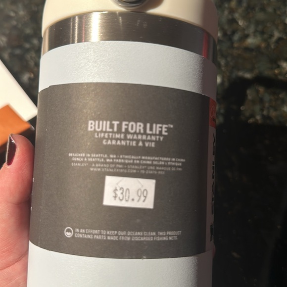 Stanley Classic Series The Iceflow Flip Straw Tumbler 30oz. Light Blue and Cream - Picture 5 of 7